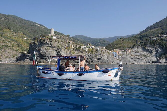 Morning Boat Tour to Cinque Terre with brunch - Who should book this boat tour (and who might prefer something else)