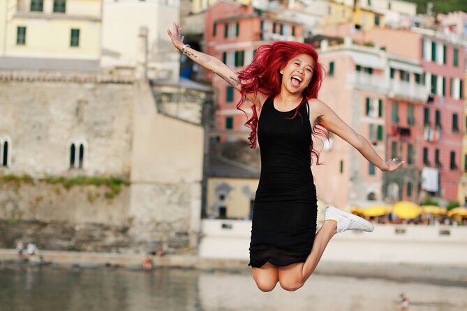 Portraits with a Cinque Terre photographer - Manarola, Vernazza, Monterosso, or Riomaggiore: What Changes and What Doesn’t