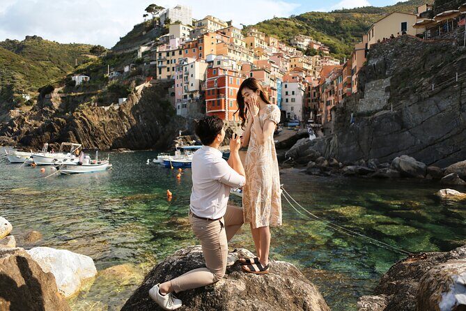 Portraits with a Cinque Terre photographer - Who Should Book This Portrait Session in Cinque Terre