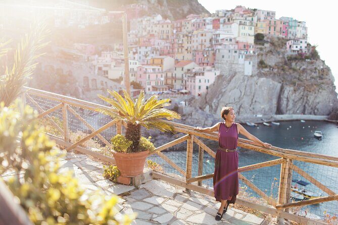 Portraits with a Cinque Terre photographer - The Photo Delivery Moment: Getting Your Images Back Fast