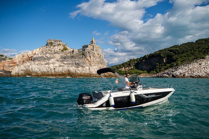 Private Boat Tour Cinque Terre and Portovenere - Sunsix - Portovenere: Dock, Wander the Carruggi, then take in San Pietro and the Walls