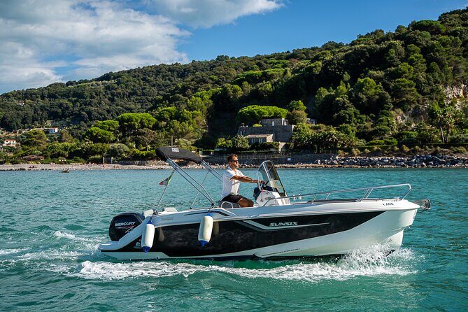 Private Boat Tour Cinque Terre and Portovenere - Sunsix - Isola Palmaria and the cruising time you actually want