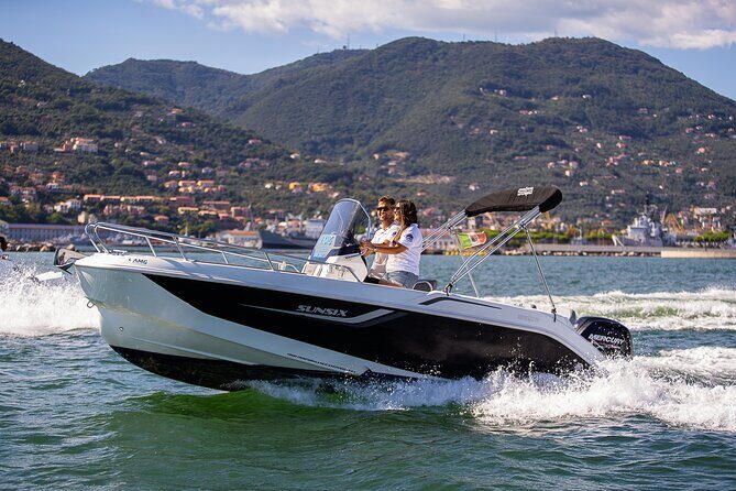 Private Boat Tour Cinque Terre and Portovenere - Sunsix - Meeting point, timing, and how to keep the day stress-free