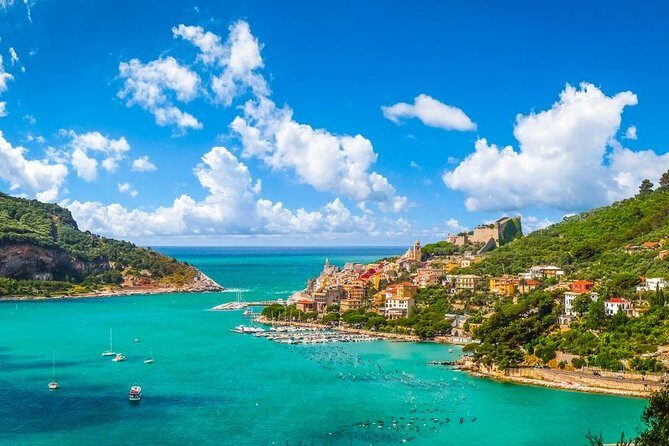 Private EASY Cinque Terre Accessible Tour from Livorno - Corniglia: the cliff-top village that slows the pace