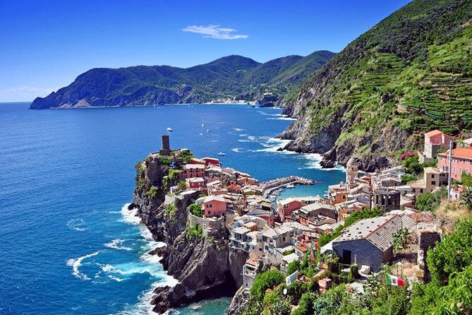 Private Tour of the Cinque Terre from Milan - Boat transfers vs train: the weather-based reality check