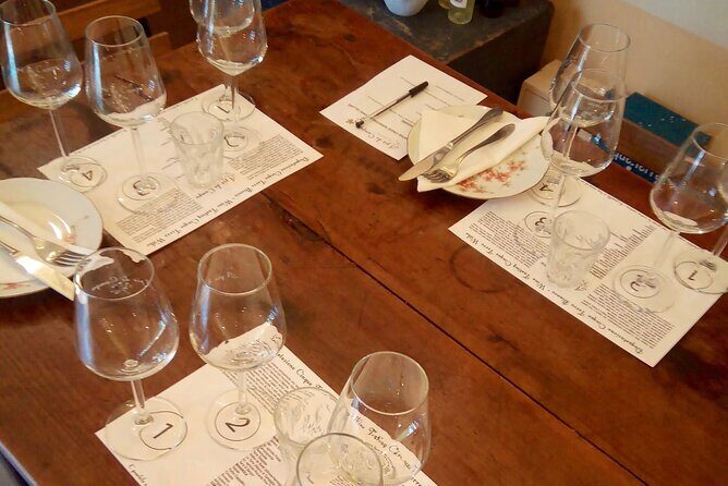 Sensorial wine tasting in Manarola, Cinque terre - A Sensory Tasting in Darkness, With Music in Manarola