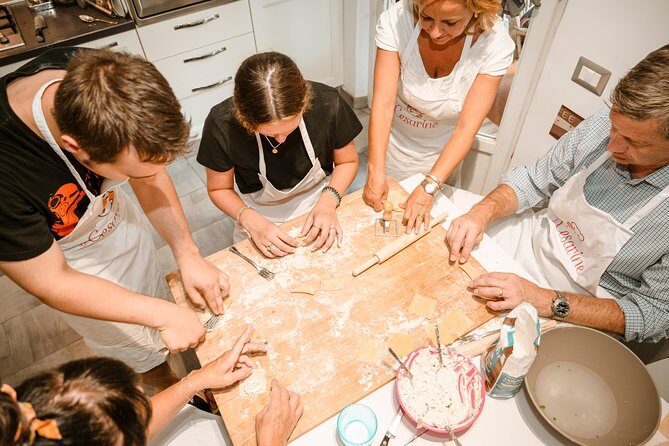 Small group Pasta and Tiramisu class in Riomaggiore - Getting There Up the Hill: Taxi Tips, Stairs, and Simple Navigation Wins