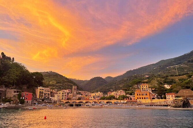 Sunset private boat tour of Cinque Terre with traditional ligurian gozzo - Gozzo Reality Check: Weather, Motion, and What to Expect