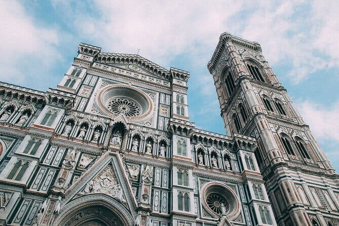 Tour Cinque Terre and Pisa Leaning Tower from Florence Private - Manarola and Monterosso: what you’re really seeing in short stops