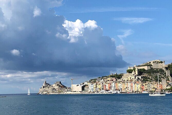 Trekking an Island of Palmaria - Meeting Point in Riomaggiore: Easy Start, Short Day Management