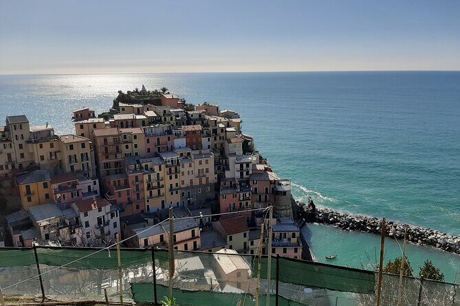 Uniquely classic Cinque Terre - Corniglia and the 400 steps: how to handle the hill-town approach