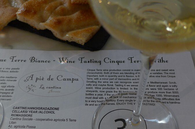 vineyard tour & wine tasting - Finding the meeting point in Manarola without stress
